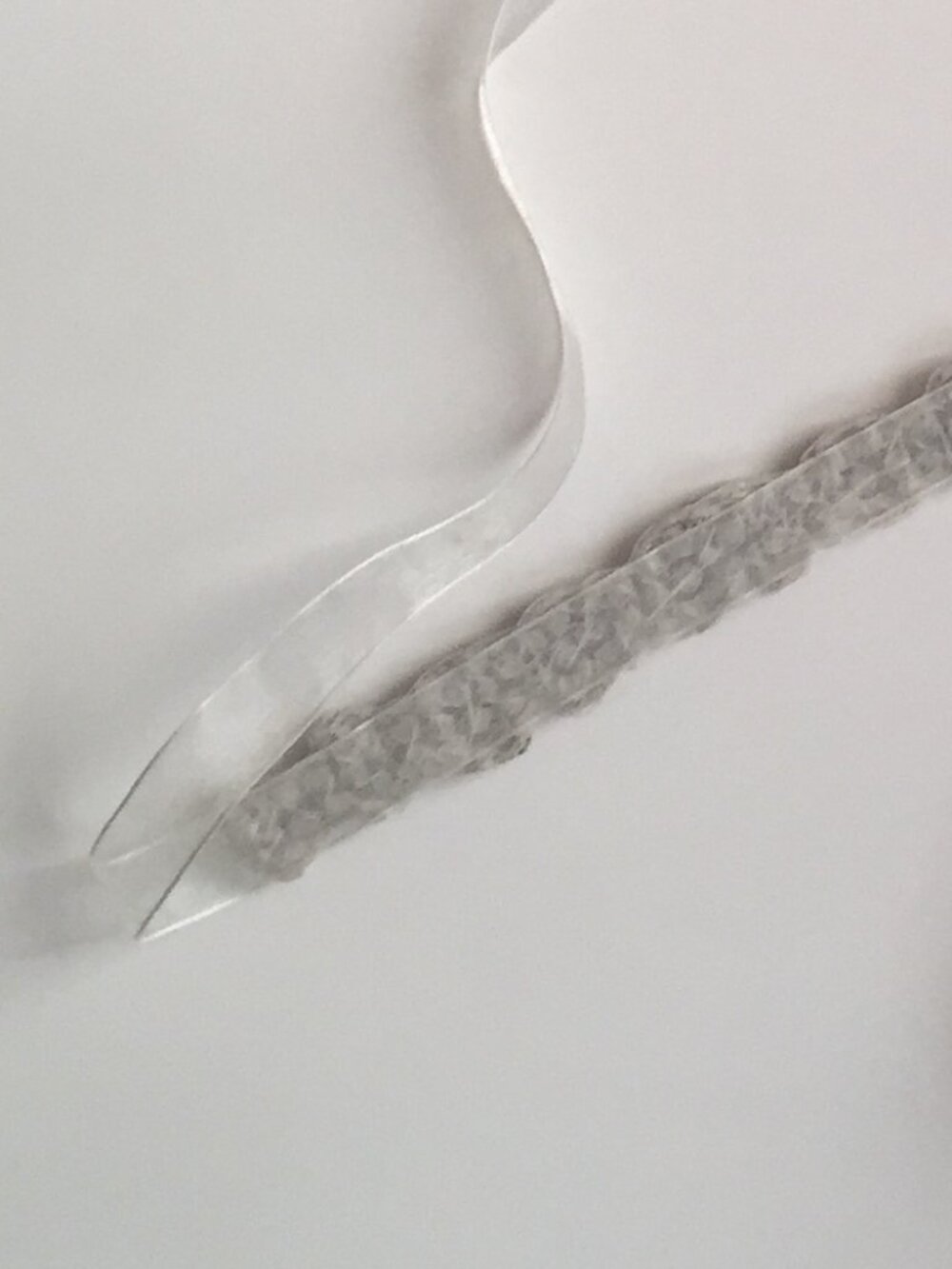 NWOT David's Bridal Pearl Crystal Cluster Sash Ribbon Waist Belt Hoco Bling - Picture 11 of 13